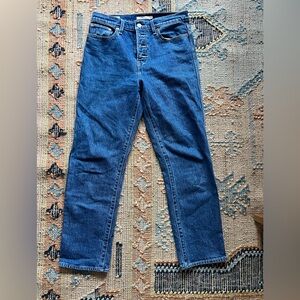 Levi’s wedgie straight size 28x28